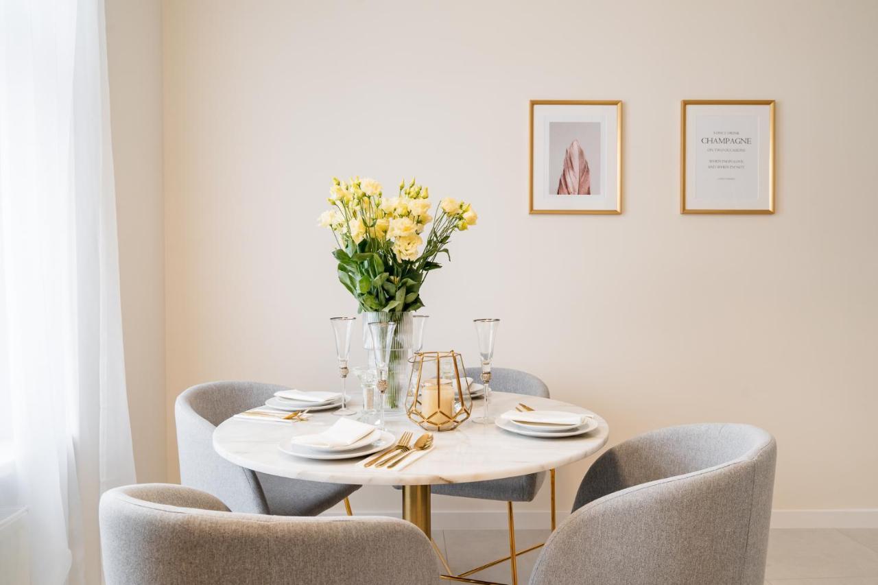 Crystal House II - Loftaffair Collection Apartment คราคูฟ ภายนอก รูปภาพ