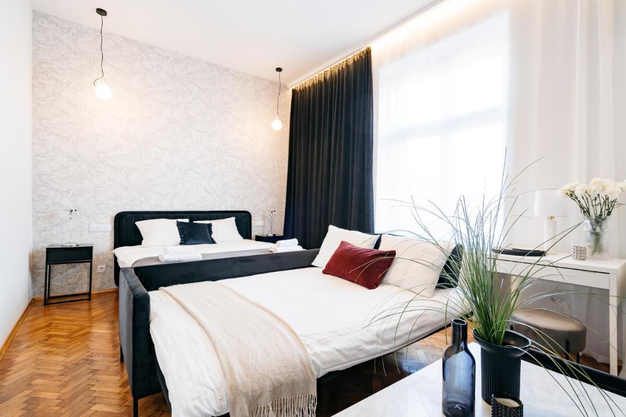 Crystal House II - Loftaffair Collection Apartment คราคูฟ ภายนอก รูปภาพ