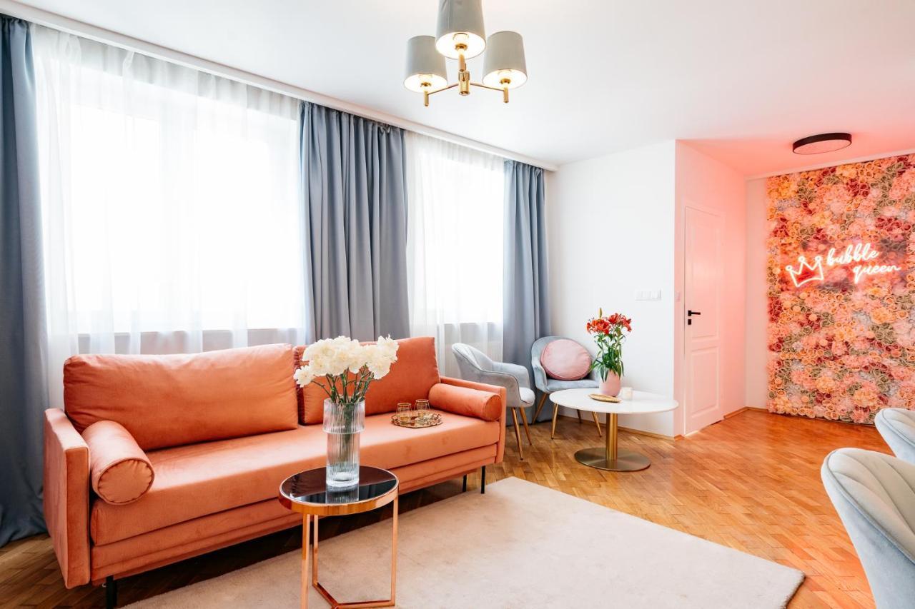 Crystal House II - Loftaffair Collection Apartment คราคูฟ ภายนอก รูปภาพ