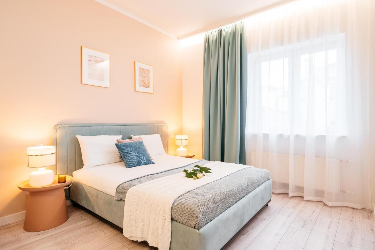 Crystal House II - Loftaffair Collection Apartment คราคูฟ ภายนอก รูปภาพ