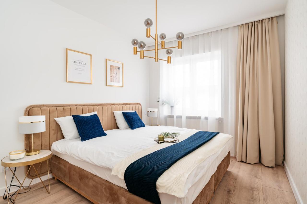 Crystal House II - Loftaffair Collection Apartment คราคูฟ ภายนอก รูปภาพ